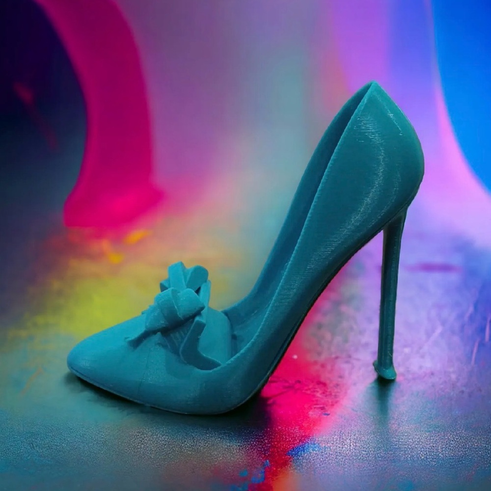 Stiletto Phone Holder - Picture 3 of 3